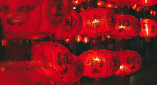 Come decorare lanterne cinesi