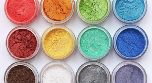Come usare pigmenti make up