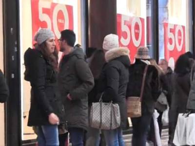 Saldi partiti a Milano, aumenta budget e si spera nella ripresa – VIDEO