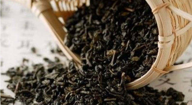 Tè nero è un toccasana per la salute in quanto rinforza le ossa