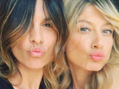 Elisabetta Canalis e Maddalena Corvaglia insieme a Los Angeles – VIDEO