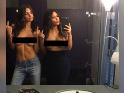 Kim Kardashian ed Emily Ratajkowski, selfie in topless su Instagram – VIDEO