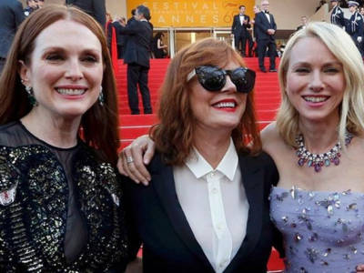 Susan Sarandon super chic con pantaloni sul red carpet di Cannes