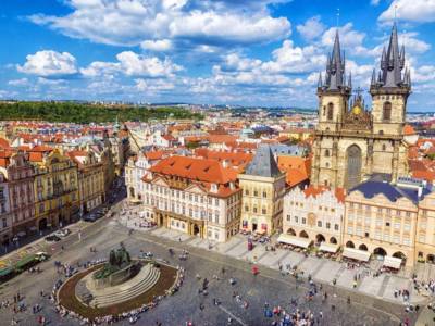 Piazza della città di Praga