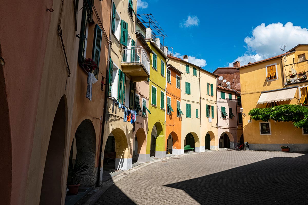 borgo varese ligure