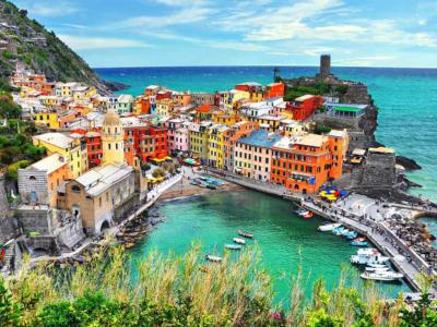 vernazza borgo paese