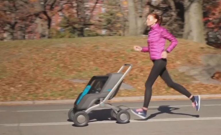 Il primo passeggino che ti segue mentre fai jogging