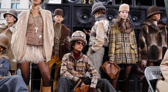 Marc Jacobs omaggia la cultura hip-hop con il fashion show di New York