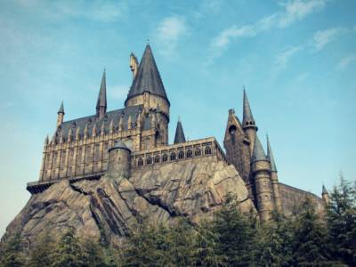 Hogwarts diventa realtà: apre la scuola di magia di Harry Potter