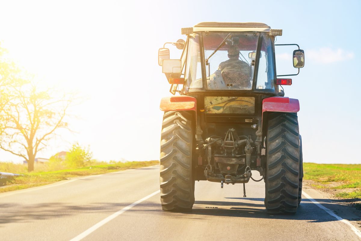 Trattore Strada Legge Rovazzi