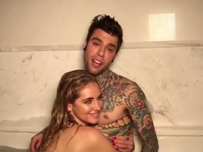 Il bagno “bollente” di Fedez e Chiara Ferragni