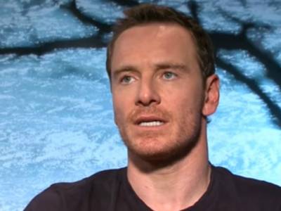 Michael Fassbender ha un debole per le attrici: ecco le sue fidanzate più famose!