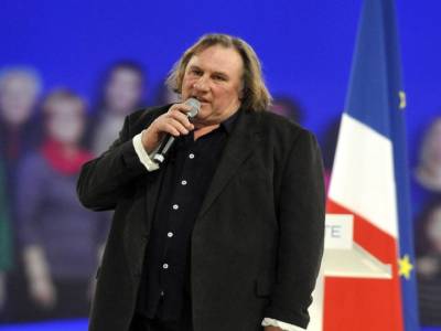 Gerard Depardieu shock: una ragazza lo accusa di violenza