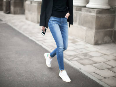 Le scarpe giuste per i jeans skinny: i modelli da scegliere