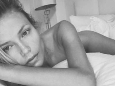 Natasha Poly, la topmodel che ammalia il mondo (anche) su Instagram
