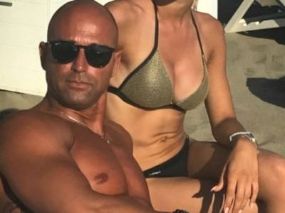 Stefano Bettarini ha un nuovo amore, ma la foto su Instagram è misteriosa