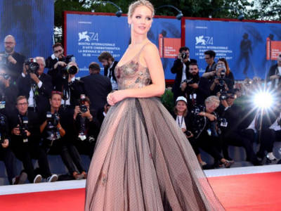 Continua il red carpet da super divi di Hollywood a Venezia