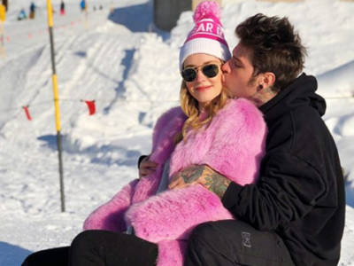 Chiara Ferragni e Fedez festeggiano in montagna!