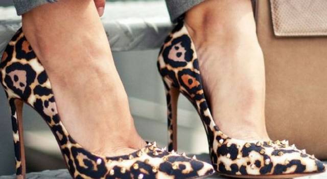 scarpe con tacco leopardate