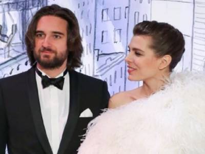 Ballo della Rosa: Charlotte Casiraghi e Dimitri Rassam per la prima volta…