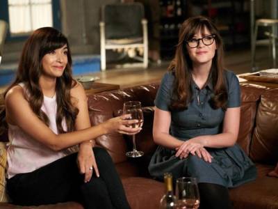 Hannah Simone e Zooey Deschanel