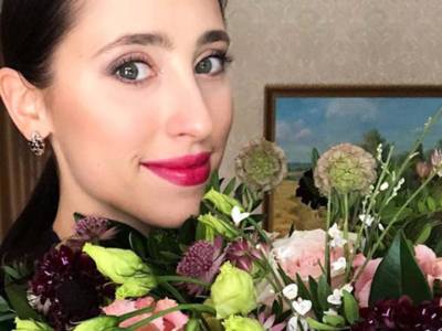 Elina Nechayeva, il soprano estone che canta in italiano!