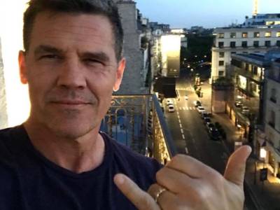 Sai chi è la matrigna di Josh Brolin?