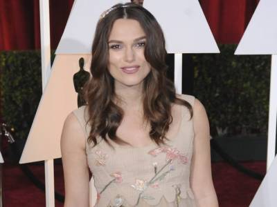 Keira Knightley vs Kate Middleton: troppo “perfetta” dopo il parto