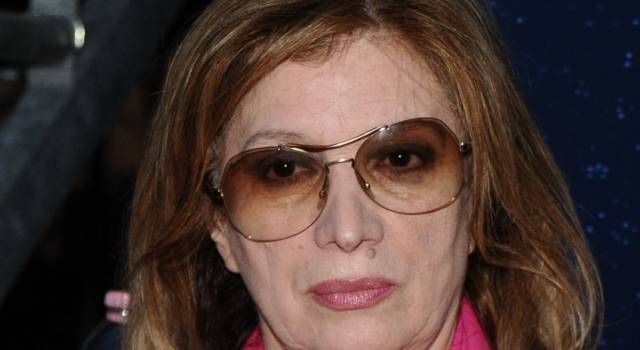 Iva Zanicchi: “Farei un duetto con Giorgia Meloni. Berlusconi? Il più sexy”