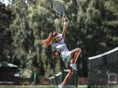 Come vestirsi per vedere una partita di tennis