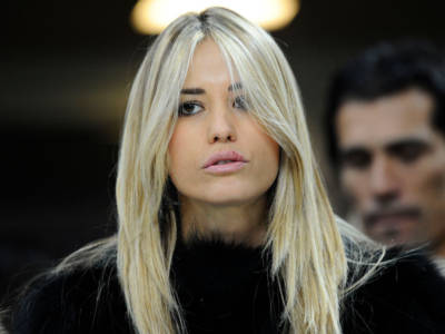 Elena Santarelli: “Ero fidanzata quando ho conosciuto Bernardo ma lui…”