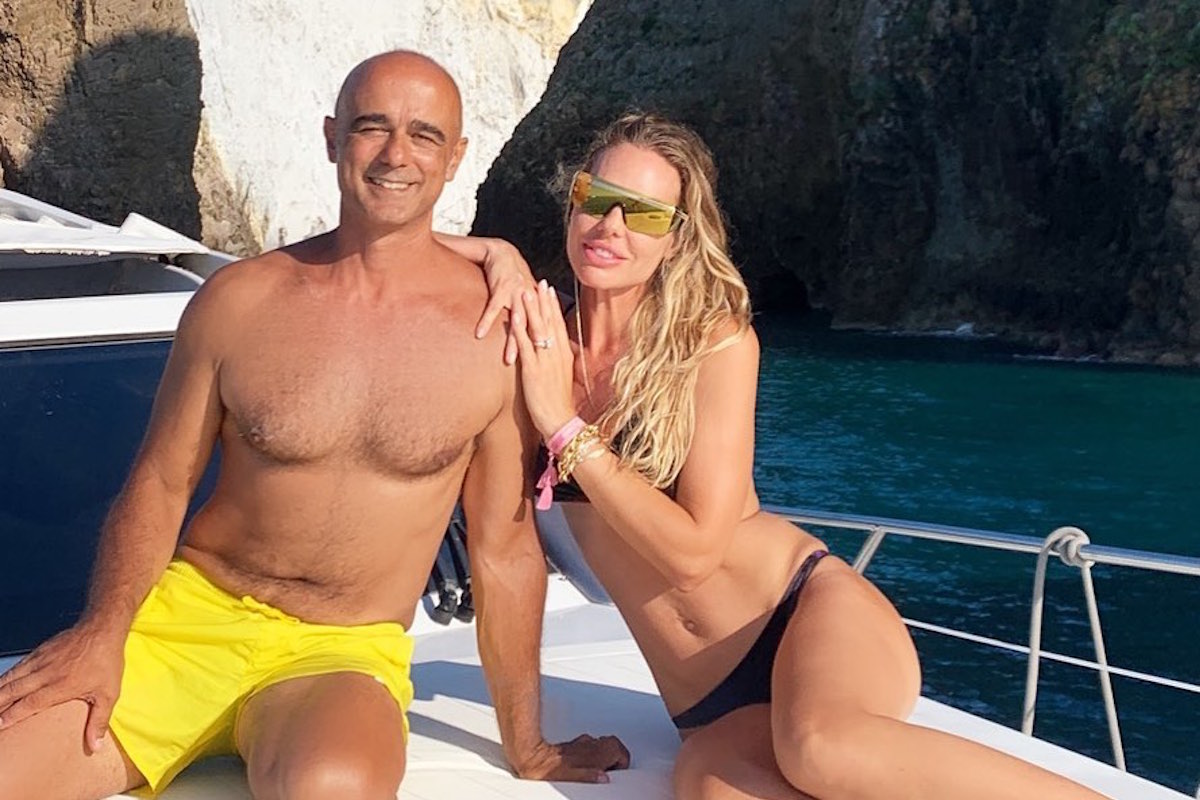 Ilary Blasi e Paparazzo