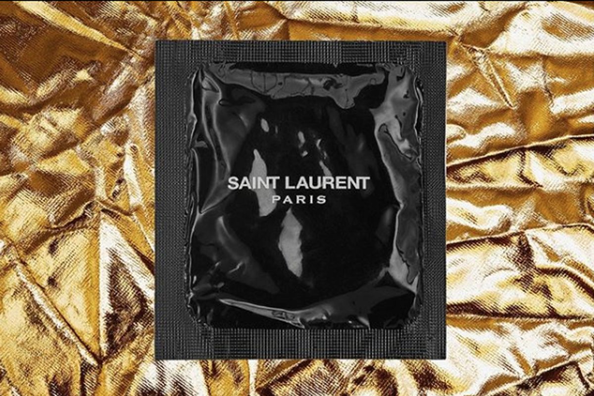 Preservativo Saint Laurent