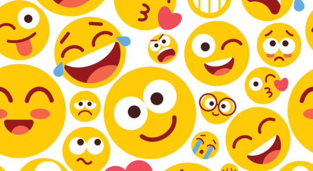 Facebook e Instagram vietano le emoji birichine: siamo proprio&#8230; alla frutta!