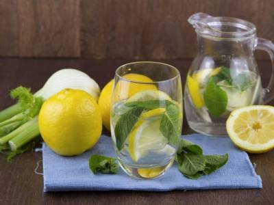 Acqua e limone