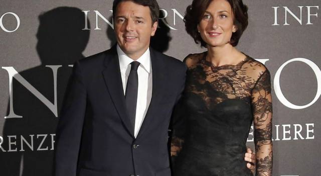 Matteo Renzi in vacanza a Ponza: la mini crociera in famiglia