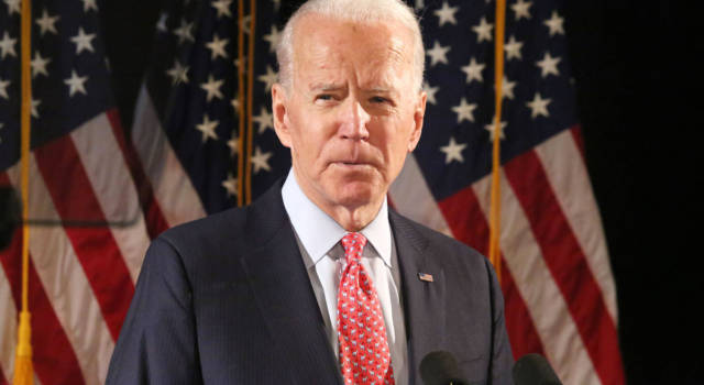 Joe Biden dimentica il nome del primo ministro australiano: &#8220;Voglio ringraziare quel tizio laggiù&#8221;