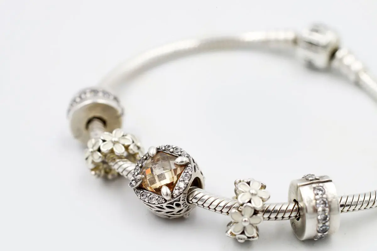 Come pulire bracciale pandora best sale