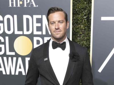 Armie Hammer rompe il silenzio dopo tre anni: “La mia carriera è finita, ho pensato al suicidio”