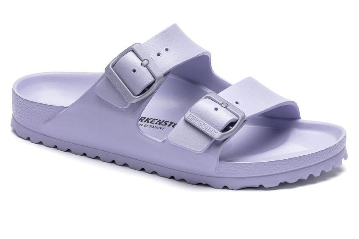 Se sono comode e glamour, allora sono Birkenstock! Anche quest’anno i nostri comfy sandali del cuore