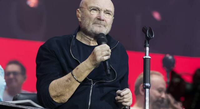 Il dramma di Phil Collins: &#8220;Riesco a malapena a&#8230;&#8221;