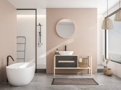 Bagno con arredamento moderno