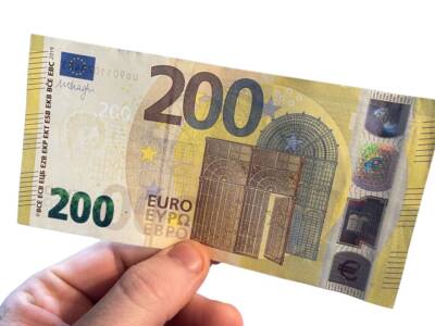 200 euro