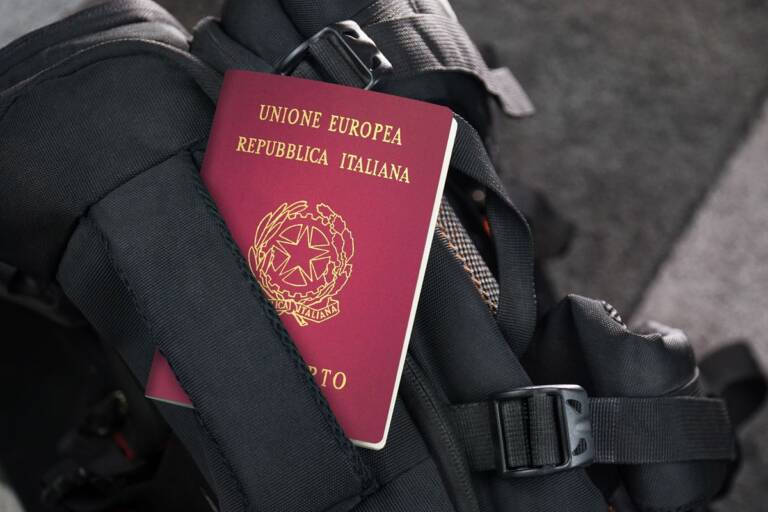 Come Fare Il Passaporto: Documenti, Tempi E Iter Da Seguire