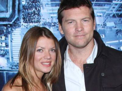 Sam Worthington e Crystal Humphries