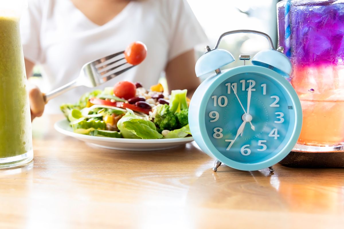 orologio ora insalata pasto