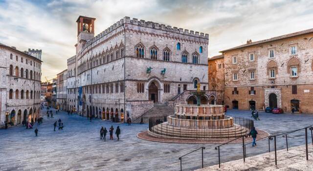 Proverbi umbri in dialetto con traduzione in italiano