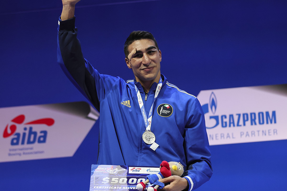Chi è Aziz Abbes Mouhiidine, pugile italiano protagonista alle Olimpiadi di Parigi