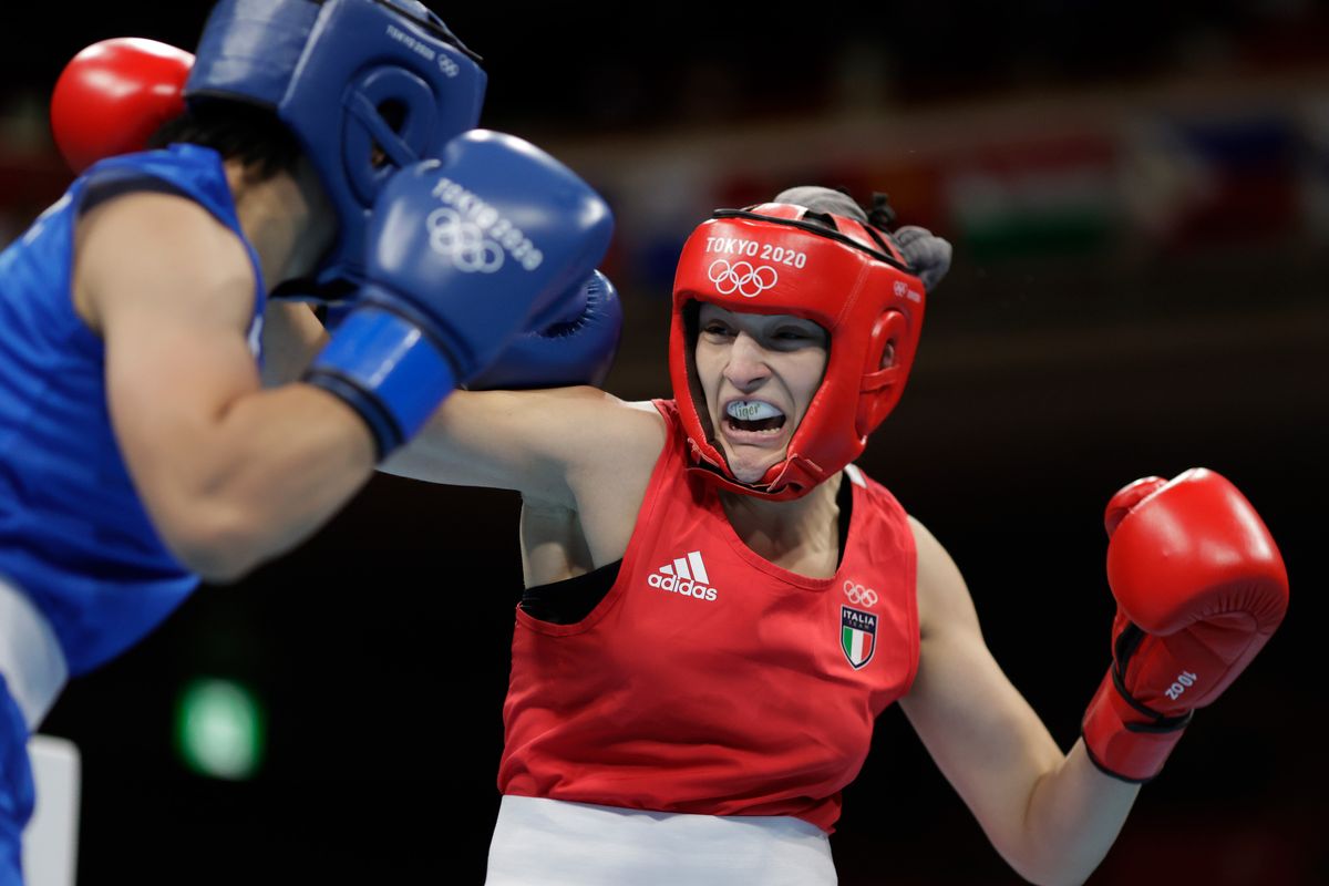 Chi è Angela Carini, pugile italiana protagonista alle Olimpiadi di Parigi