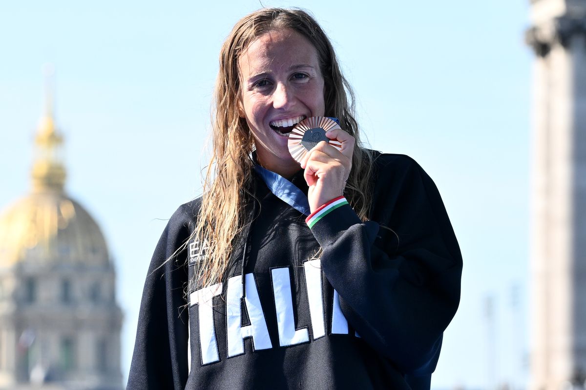 Chi è Ginevra Taddeucci, bronzo a Parigi nel nuoto di fondo tra le acque della Senna